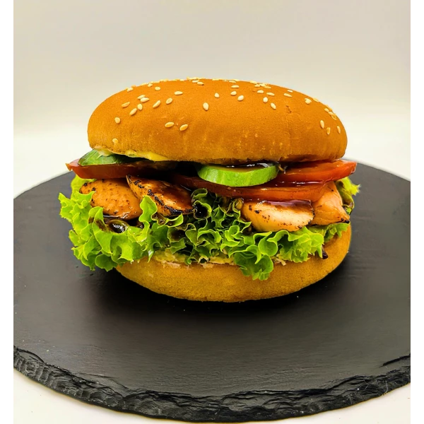 Бургер з лососем гриль